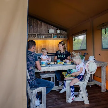 Waterlodge 8 Persons #wl02 Holiday home Maasbree